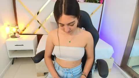Emily  online show from July 2026 08:13:02 AM
