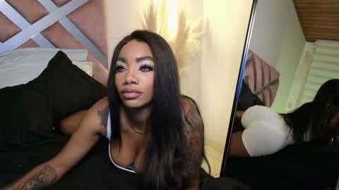 anyelii  online show from January 2025 03:30:01 AM