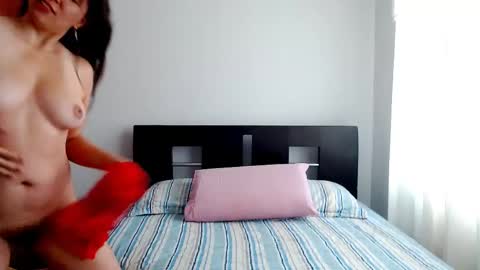 emely_sexx online show from December 2025 03:50:02 PM