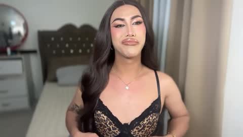 EMELY online show from March 2026 12:33:02 PM