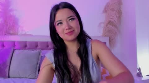 Snapshot of emelyy_carter chatting on February 2025 11:15:01 PM Emy online show from February 2025 11:15:01 PM