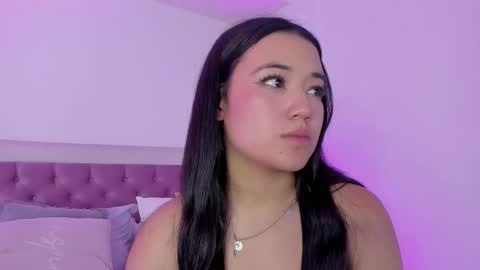 Snapshot of emelyy_carter chatting on March 2025 01:25:02 AM Emy online show from March 2025 01:25:02 AM