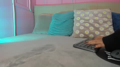 Snapshot of emelyy_carter chatting on September 2025 01:34:01 PM Emy online show from September 2025 01:34:01 PM