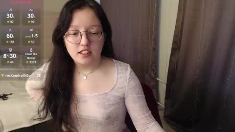 Snapshot of emi_gooflord chatting on February 2025 09:58:01 AM Emi online show from February 2025 09:58:01 AM