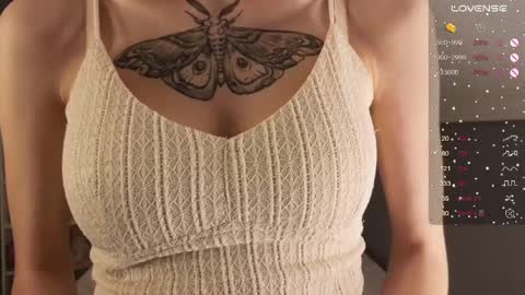 Sofia online show from April 2026 06:27:02 PM