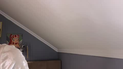 Sofia online show from April 2026 05:12:02 PM