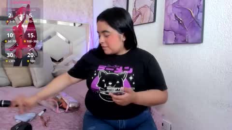 Emily online show from September 2025 07:16:01 PM