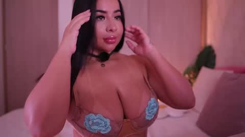    online show from October 2025 09:23:02 PM