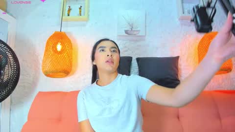 Emily online show from October 2025 12:02:02 PM