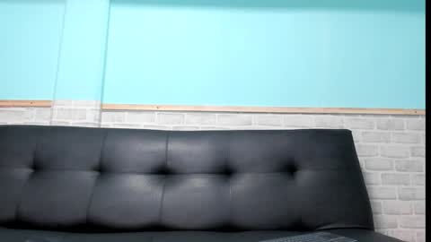 Snapshot of emiily_smile chatting on January 2025 11:21:02 AM Emily online show from January 2025 11:21:02 AM
