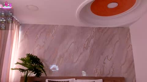 Emily online show from December 2025 12:32:02 PM