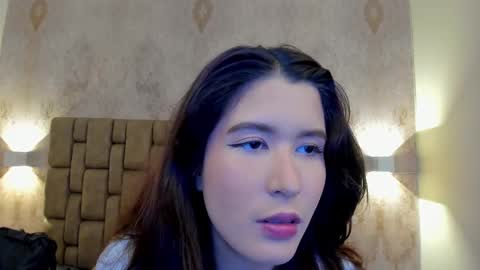    online show from February 2025 12:13:02 PM