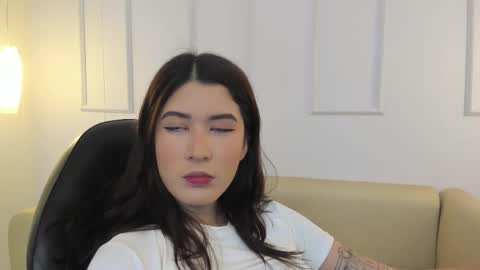    online show from March 2025 12:15:01 PM