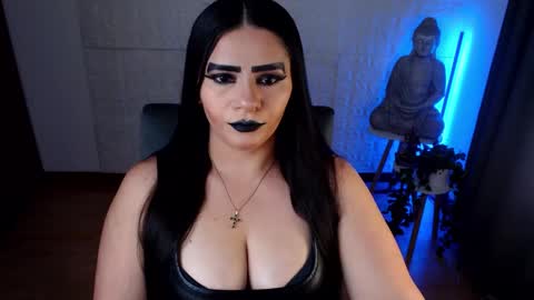 POWERFULL GODDESS EMILI online show from December 2024 05:04:01 AM