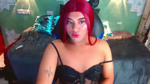 Emili roux online show from January 2025 07:21:01 PM
