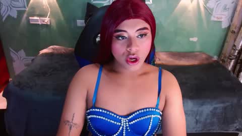 Emili roux online show from January 2025 12:35:01 PM
