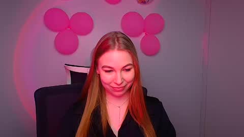 Snapshot of emilia_ilia chatting on February 2025 12:16:01 PM Emilia online show from February 2025 12:16:01 PM