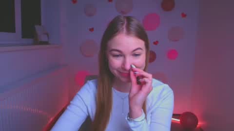 Snapshot of emilia_ilia chatting on March 2025 06:05:02 AM Emilia online show from March 2025 06:05:02 AM