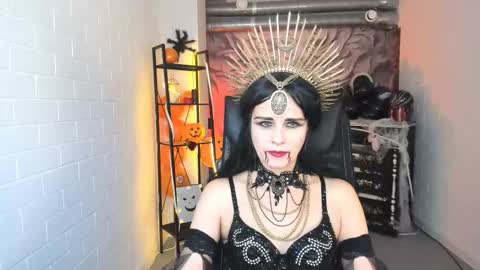 Snapshot of emiliabedy chatting on October 2025 09:10:01 AM Emilia Bedy online show from October 2025 09:10:01 AM