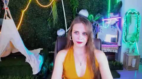 Emilia Bedy online show from November 2025 09:06:02 AM