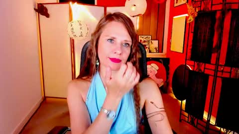 Snapshot of emiliabedy chatting on June 2026 09:09:02 AM Emilia Bedy online show from June 2026 09:09:02 AM