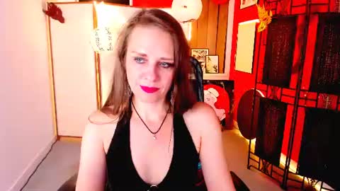 Snapshot of emiliabedy chatting on June 2026 09:19:02 AM Emilia Bedy online show from June 2026 09:19:02 AM