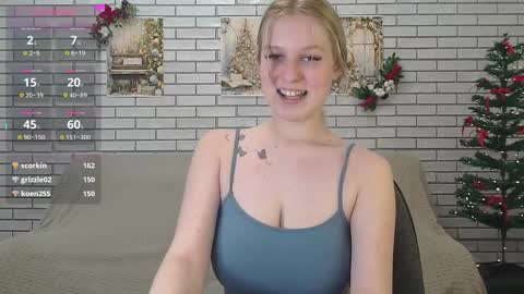 Amili online show from December 2024 04:09:02 PM