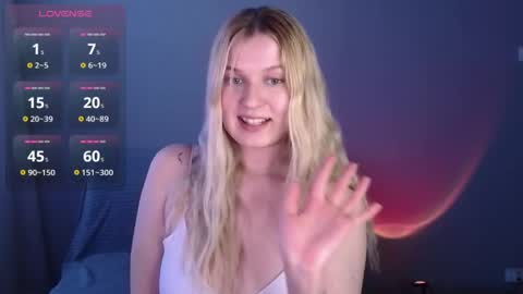 Snapshot of emiliaduchess chatting on May 2026 10:54:01 AM Amili online show from May 2026 10:54:01 AM