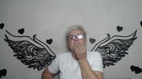 Snapshot of emiliagree chatting on September 2025 05:13:01 PM EmiliaGree online show from September 2025 05:13:01 PM