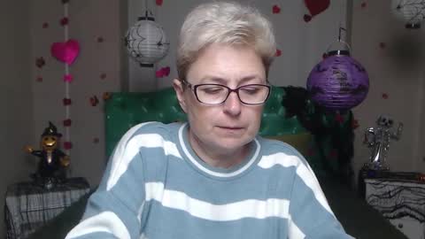 EmiliaGree online show from November 2025 06:24:01 AM