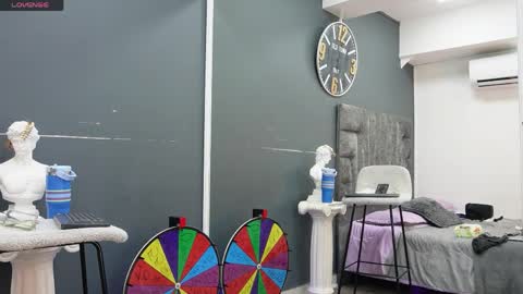 Emilio online show from March 2026 10:37:01 AM