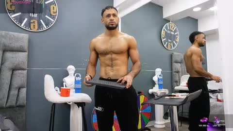 Snapshot of emilio_brandon chatting on April 2026 11:19:02 AM Emilio online show from April 2026 11:19:02 AM