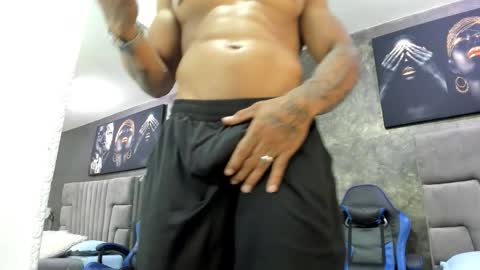 Snapshot of emilio_reynolds chatting on September 2025 07:59:01 PM emilio online show from September 2025 07:59:01 PM