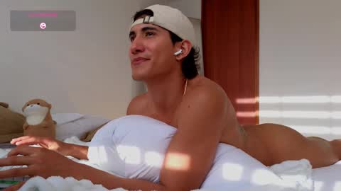 emilio_rivs online show from February 2026 10:00:02 PM