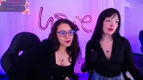 Emili Russo online show from October 2025 10:21:02 PM