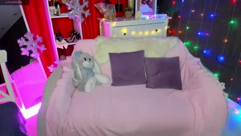 Snapshot of emiliyaqueen chatting on December 2024 05:14:02 AM Emiliya online show from December 2024 05:14:02 AM
