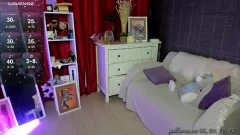 Snapshot of emiliyaqueen chatting on January 2025 02:03:02 AM Emiliya online show from January 2025 02:03:02 AM