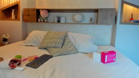 Emily Beaumont. online show from February 2026 12:47:02 PM