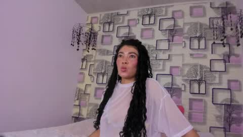 Emilly online show from May 2026 03:57:02 AM