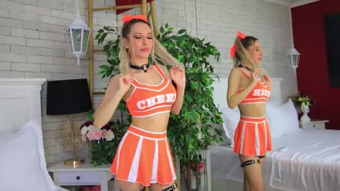 EMMA online show from October 2025 07:43:01 PM