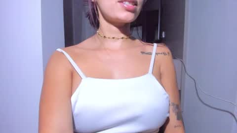 Snapshot of emillyhils1 chatting on June 2026 08:57:01 AM emilly online show from June 2026 08:57:01 AM