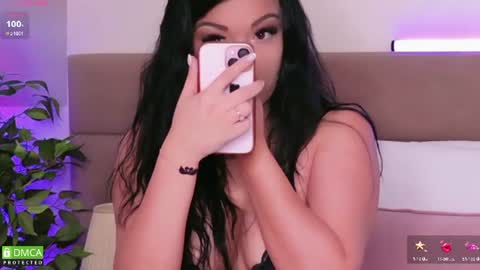 Snapshot of emillysin_ chatting on June 2026 08:09:02 PM Monica online show from June 2026 08:09:02 PM