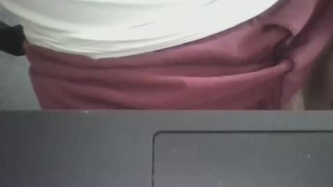 Snapshot of emilmirror chatting on February 2025 01:30:02 PM emilmirror online show from February 2025 01:30:02 PM