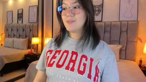 Emily online show from December 2024 03:15:02 AM