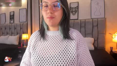 Emily online show from December 2024 11:12:02 AM