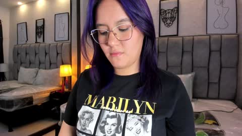 Emily online show from December 2024 05:55:01 AM