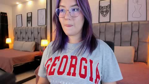 Emily online show from February 2025 03:59:01 AM