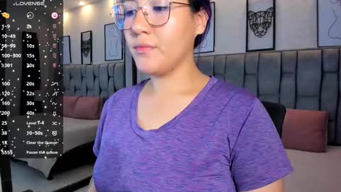 Emily online show from February 2025 08:17:01 AM