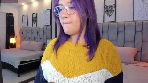 Emily online show from February 2025 05:09:01 AM