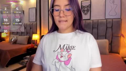 Emily online show from March 2025 04:17:02 AM